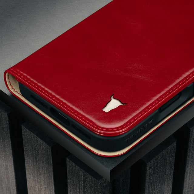 Red Leather Case for iPhone 17 Pro